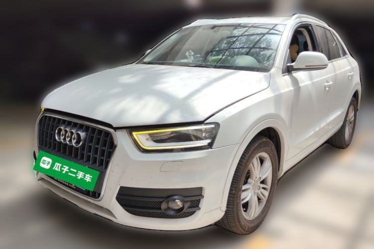Used Audi Q3 2013 35 TFSI Comfort Model Guazi used car, China used car export, Used car for sale, Used cars, Cheapest cars for sale