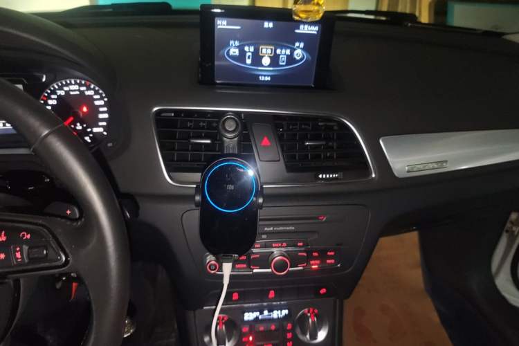 Used Audi Q3 2013 35 TFSI quattro Technology Edition Audio And AC Panel