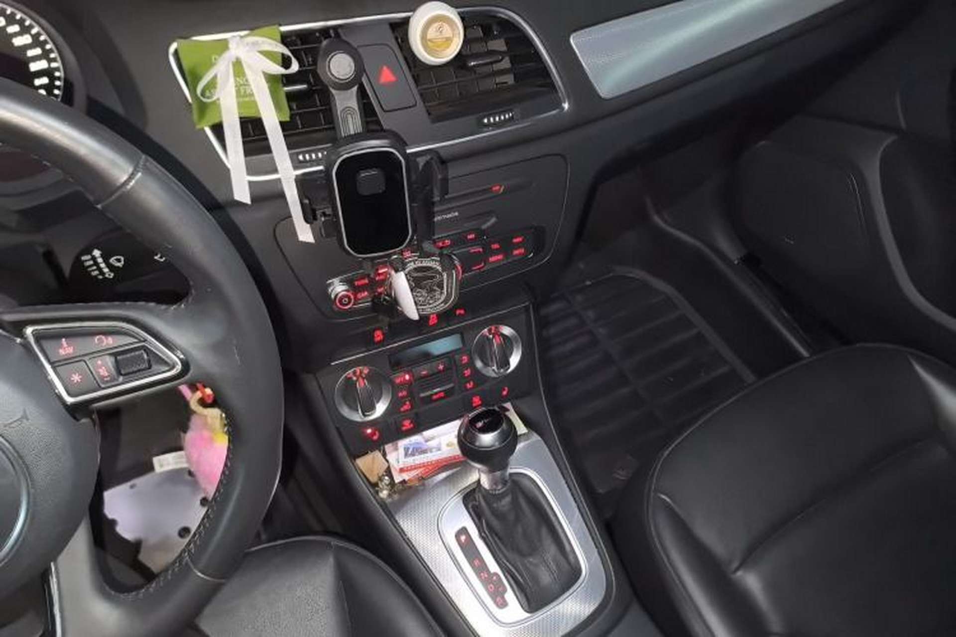Used Audi Q3 2013 35 TFSI Comfort Model Audio And AC Panel