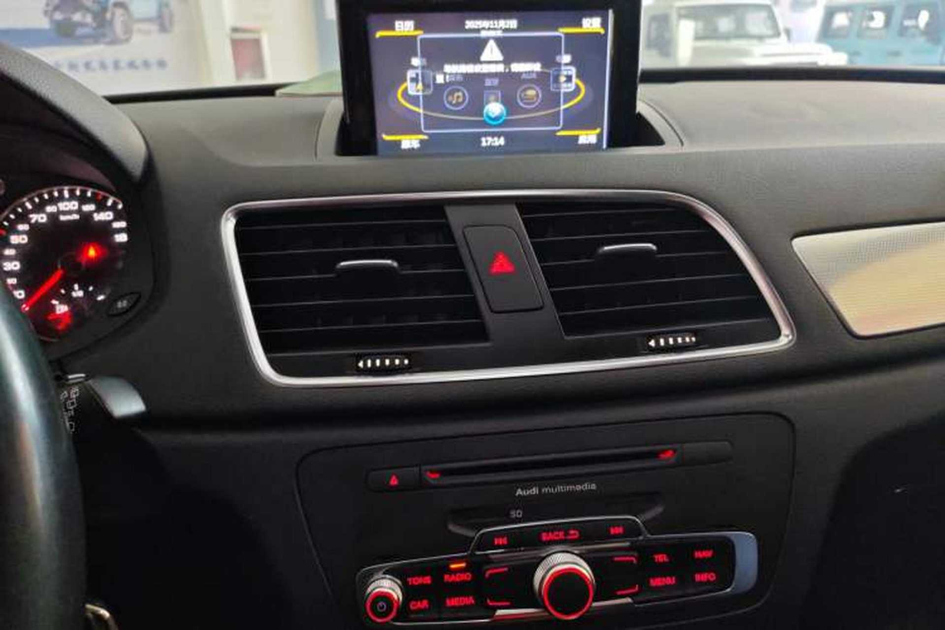 Used Audi Q3 2013 35 TFSI Comfort Model Audio And AC Panel