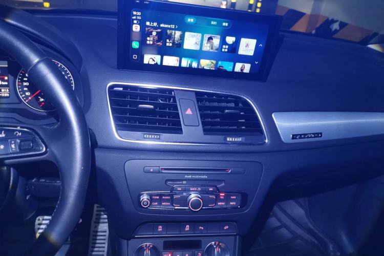 Used Audi Q3 2013 35 TFSI quattro Technology Edition Audio And AC Panel