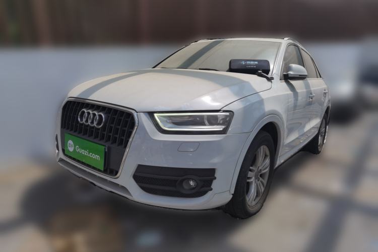 Used Audi Q3 2013 35 TFSI quattro Comfort Model Guazi used car, China used car export, Used car for sale, Used cars, Cheapest cars for sale