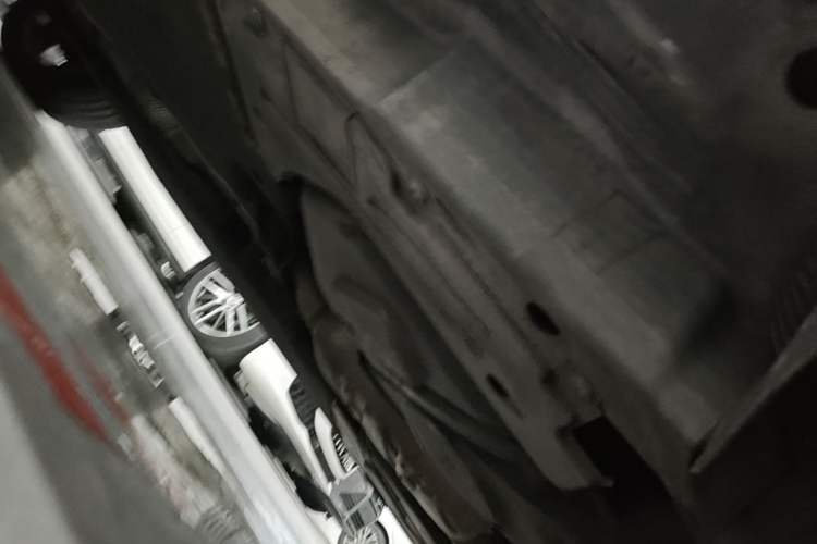 Used Audi Q3 2013 40 TFSI quattro Luxury Model Chassis Rear Left