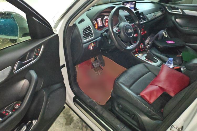 Used Audi Q3 2013 35 TFSI quattro Comfort Model Driver Seat