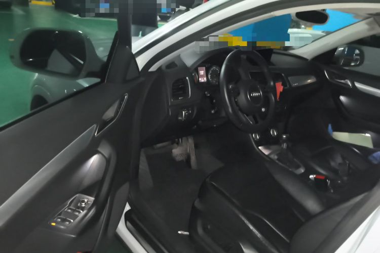 Used Audi Q3 2013 35 TFSI quattro Technology Edition Driver Seat