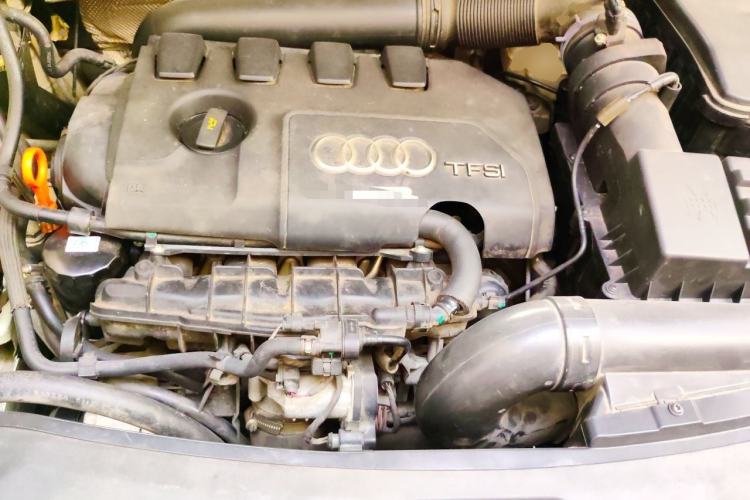 Used Audi Q3 2013 35 TFSI Comfort Model Engine Bay