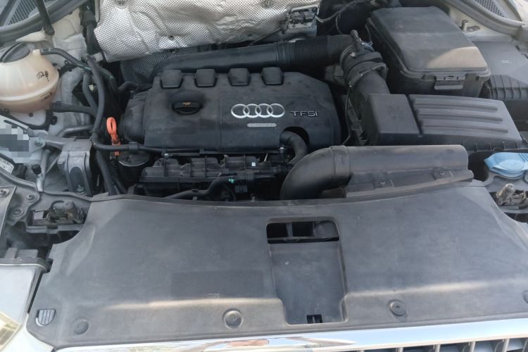 Used Audi Q3 2013 35 TFSI quattro Technology Edition Engine Bay