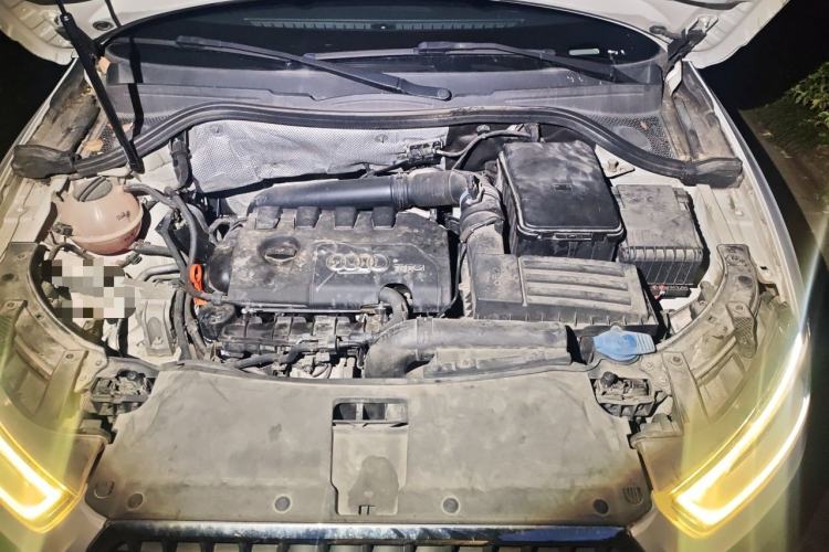 Used Audi Q3 2013 35 TFSI Comfort Model Engine Bay