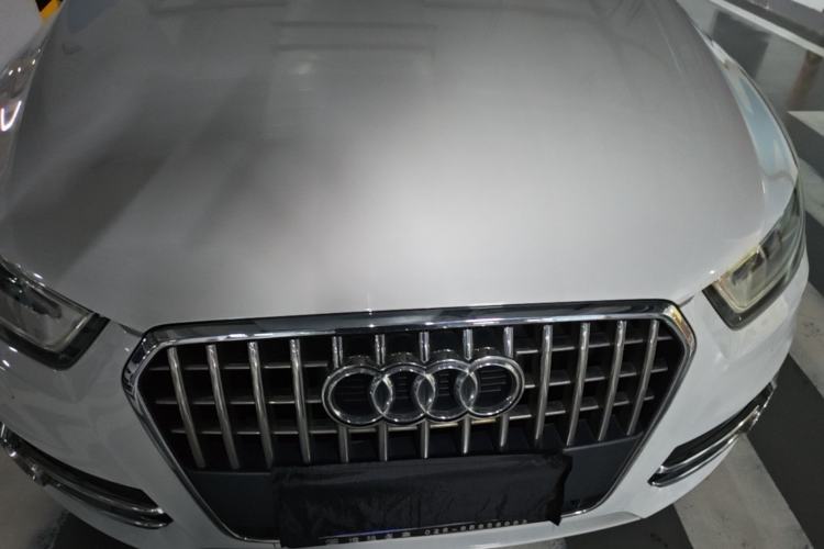 Used Audi Q3 2013 35 TFSI Comfort Model Engine Bay