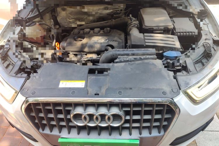 Used Audi Q3 2013 35 TFSI quattro Technology Edition Engine Bay