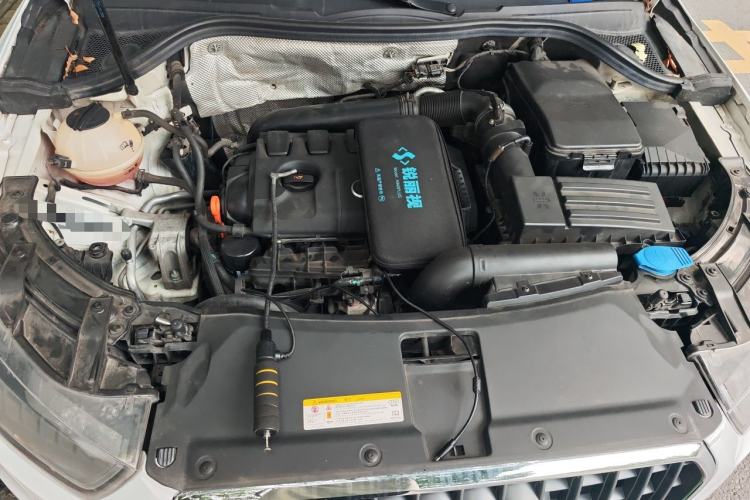 Used Audi Q3 2013 35 TFSI Ambition Edition Engine Bay