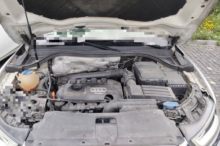 Used Audi Q3 2013 35 TFSI Comfort Model Engine Bay
