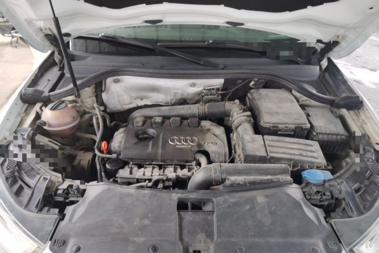 Used Audi Q3 2013 35 TFSI Comfort Model Engine Bay