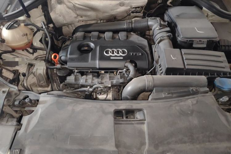 Used Audi Q3 2013 35 TFSI Comfort Model Engine Bay