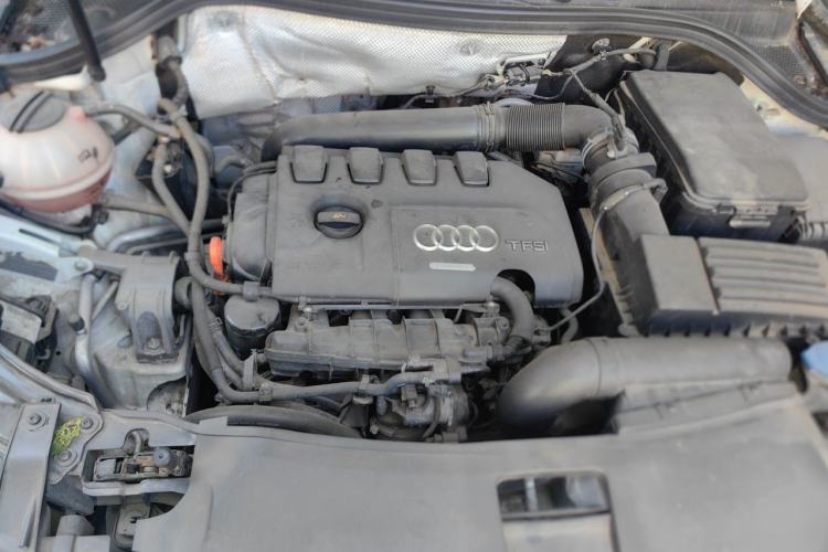 Used Audi Q3 2013 35 TFSI Comfort Model Engine Bay