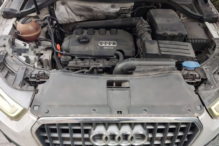 Used Audi Q3 2013 35 TFSI Ambition Edition Engine Bay