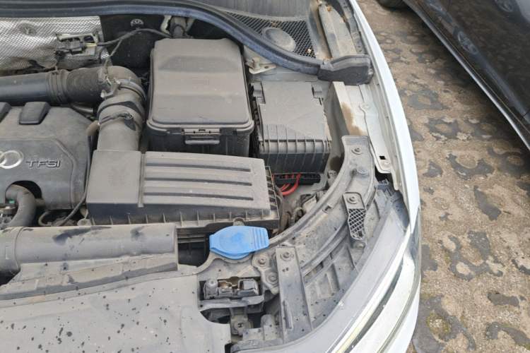 Used Audi Q3 2013 35 TFSI quattro Technology Edition Engine Bay Left