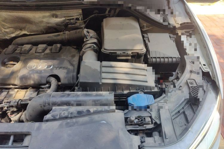 Used Audi Q3 2013 35 TFSI quattro Technology Edition Engine Bay Left