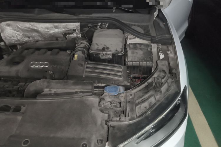Used Audi Q3 2013 35 TFSI quattro Technology Edition Engine Bay Left