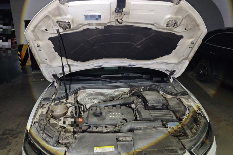 Used Audi Q3 2013 35 TFSI Comfort Model Engine Bay
