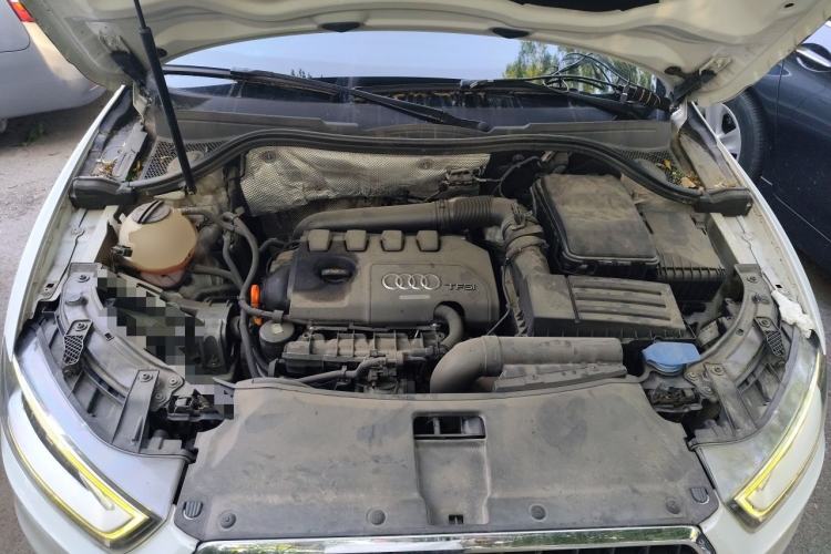 Used Audi Q3 2013 35 TFSI Comfort Model Engine Bay