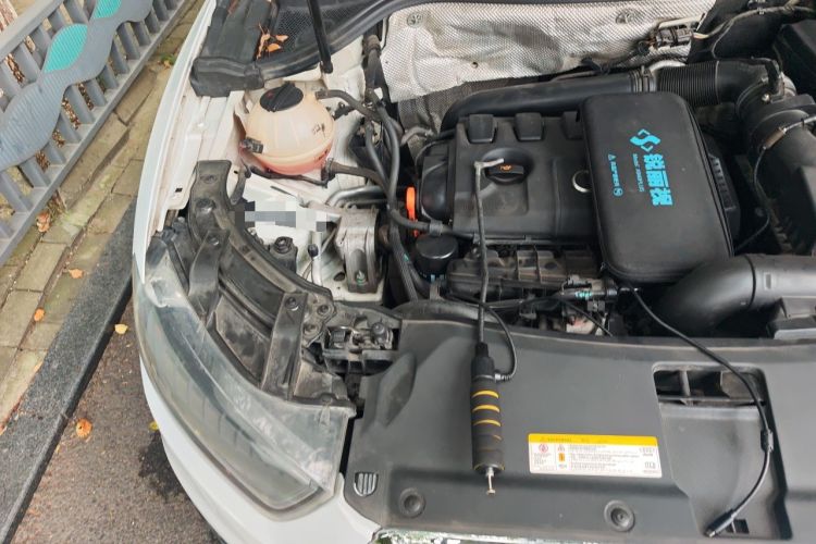 Used Audi Q3 2013 35 TFSI Ambition Edition Engine Bay Right