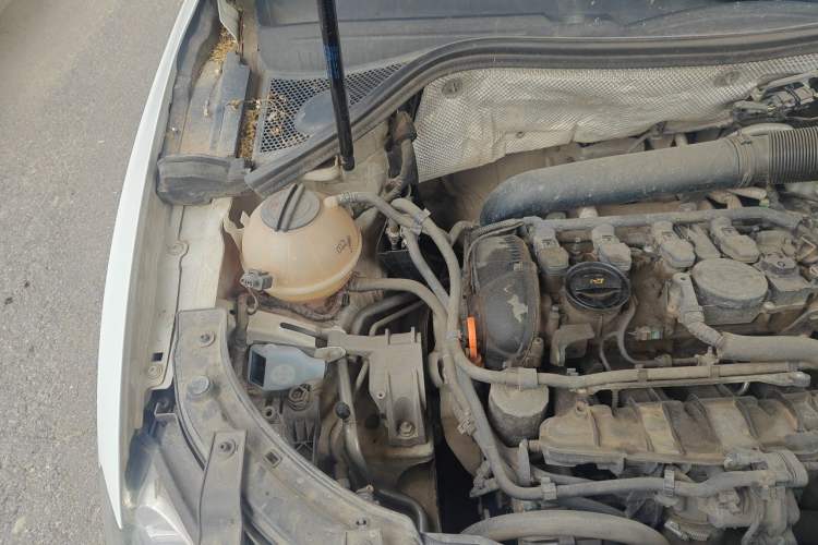 Used Audi Q3 2013 35 TFSI Ambition Edition Engine Bay Right