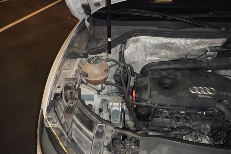 Used Audi Q3 2013 35 TFSI Ambition Edition Engine Bay Right
