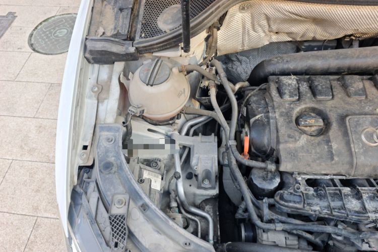 Used Audi Q3 2013 35 TFSI quattro Comfort Model Engine Bay Right