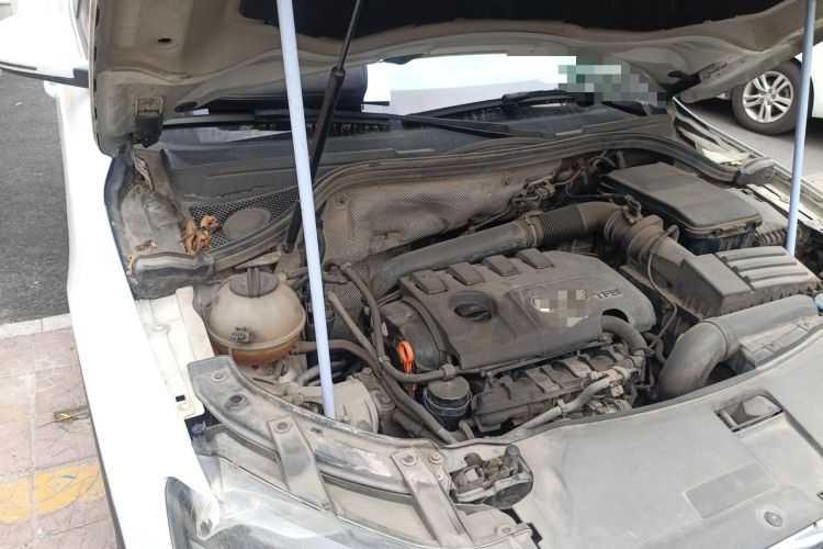 Used Audi Q3 2013 35 TFSI Ambition Edition Engine Bay Right