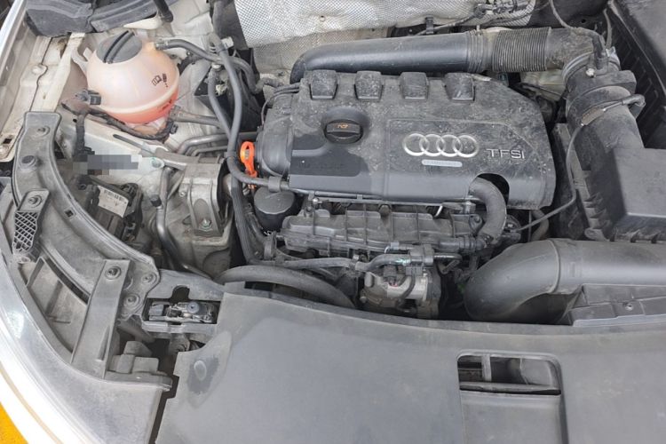 Used Audi Q3 2013 35 TFSI Ambition Edition Engine Bay Right