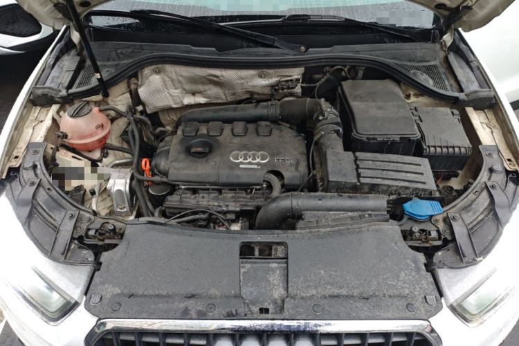Used Audi Q3 2013 35 TFSI Ambition Edition Engine Bay