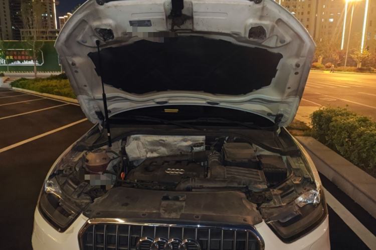 Used Audi Q3 2013 35 TFSI Ambition Edition Engine Bay