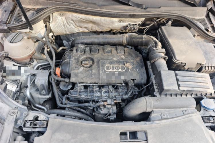 Used Audi Q3 2013 35 TFSI quattro Comfort Model Engine Bay