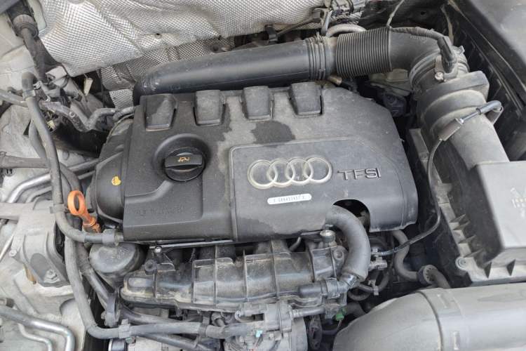 Used Audi Q3 2013 35 TFSI Ambition Edition Engine Bay
