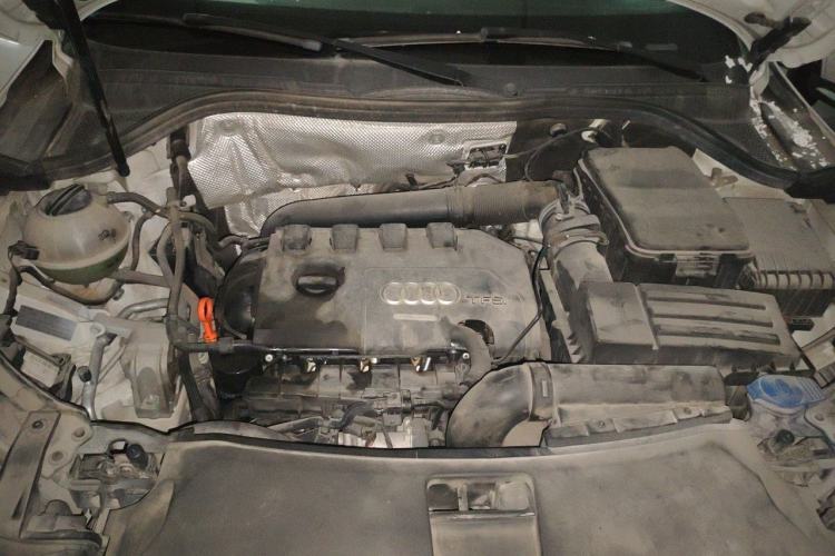 Used Audi Q3 2013 35 TFSI Comfort Model Engine Bay