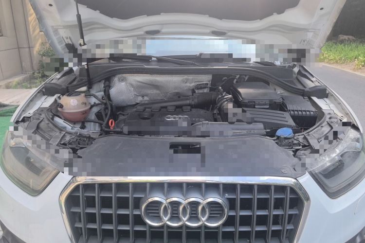 Used Audi Q3 2013 35 TFSI Ambition Edition Engine Bay