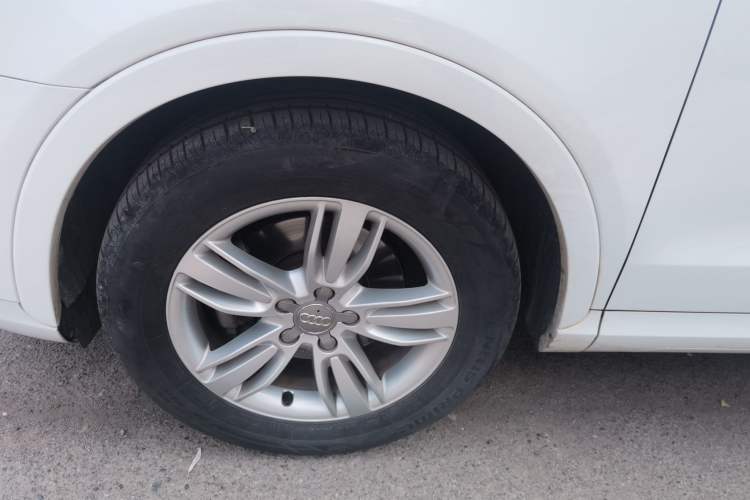 Used Audi Q3 2013 35 TFSI quattro Technology Edition Exterior 1