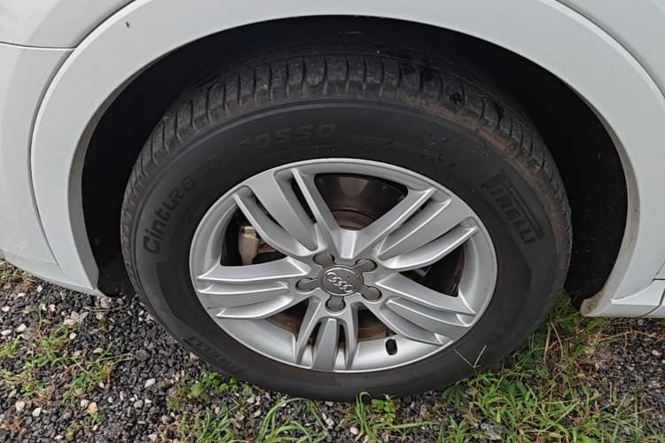 Used Audi Q3 2013 35 TFSI quattro Technology Edition Exterior 4