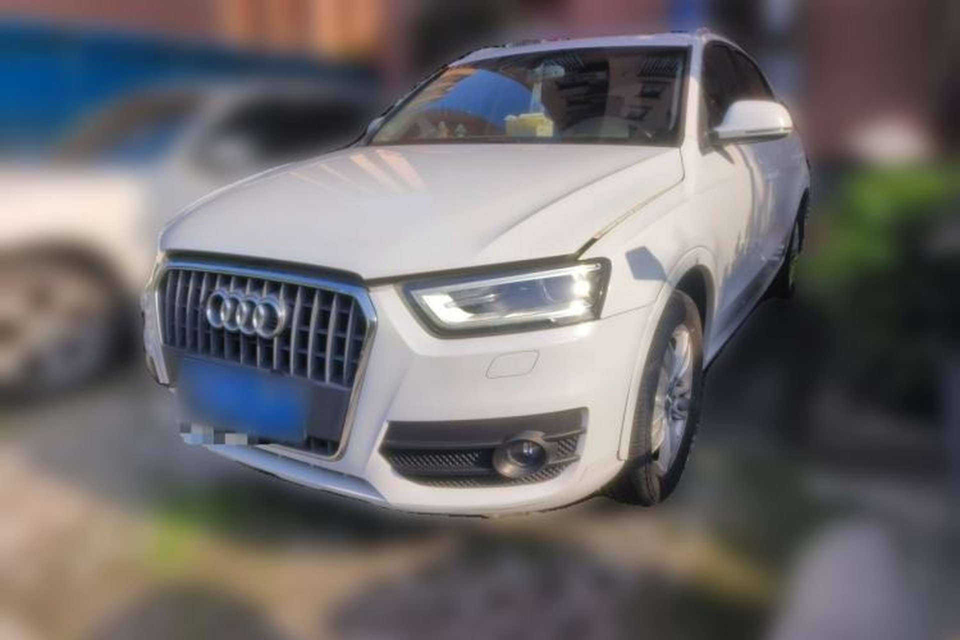 Used Audi Q3 2013 35 TFSI Ambition Edition Front Left 45 Deg