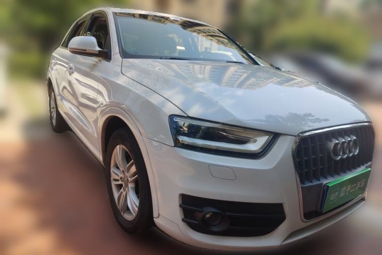 Used Audi Q3 2013 35 TFSI quattro Technology Edition Front Right 45 Deg