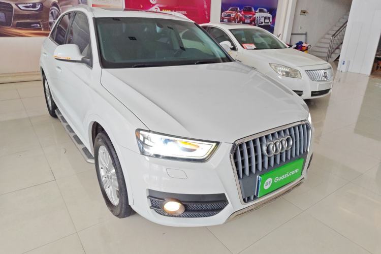 Used Audi Q3 2013 35 TFSI Comfort Model Front Right 45 Deg