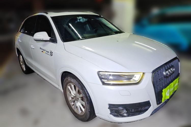 Used Audi Q3 2013 35 TFSI quattro Comfort Model Front Right 45 Deg