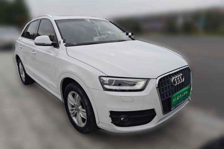 Used Audi Q3 2013 35 TFSI quattro Technology Edition Front Right 45 Deg