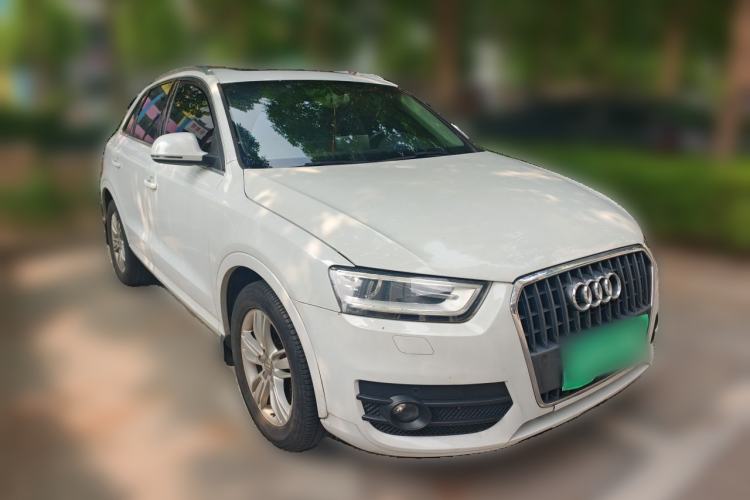 Used Audi Q3 2013 35 TFSI quattro Technology Edition Front Right 45 Deg