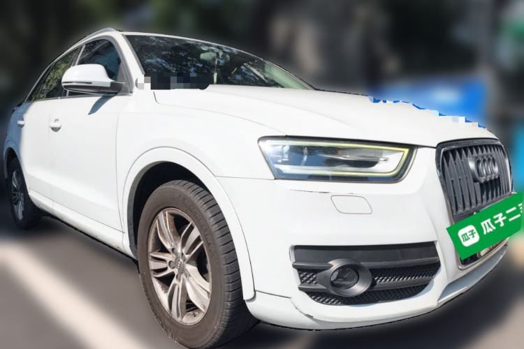 Used Audi Q3 2013 35 TFSI Comfort Model Front Right 45 Deg