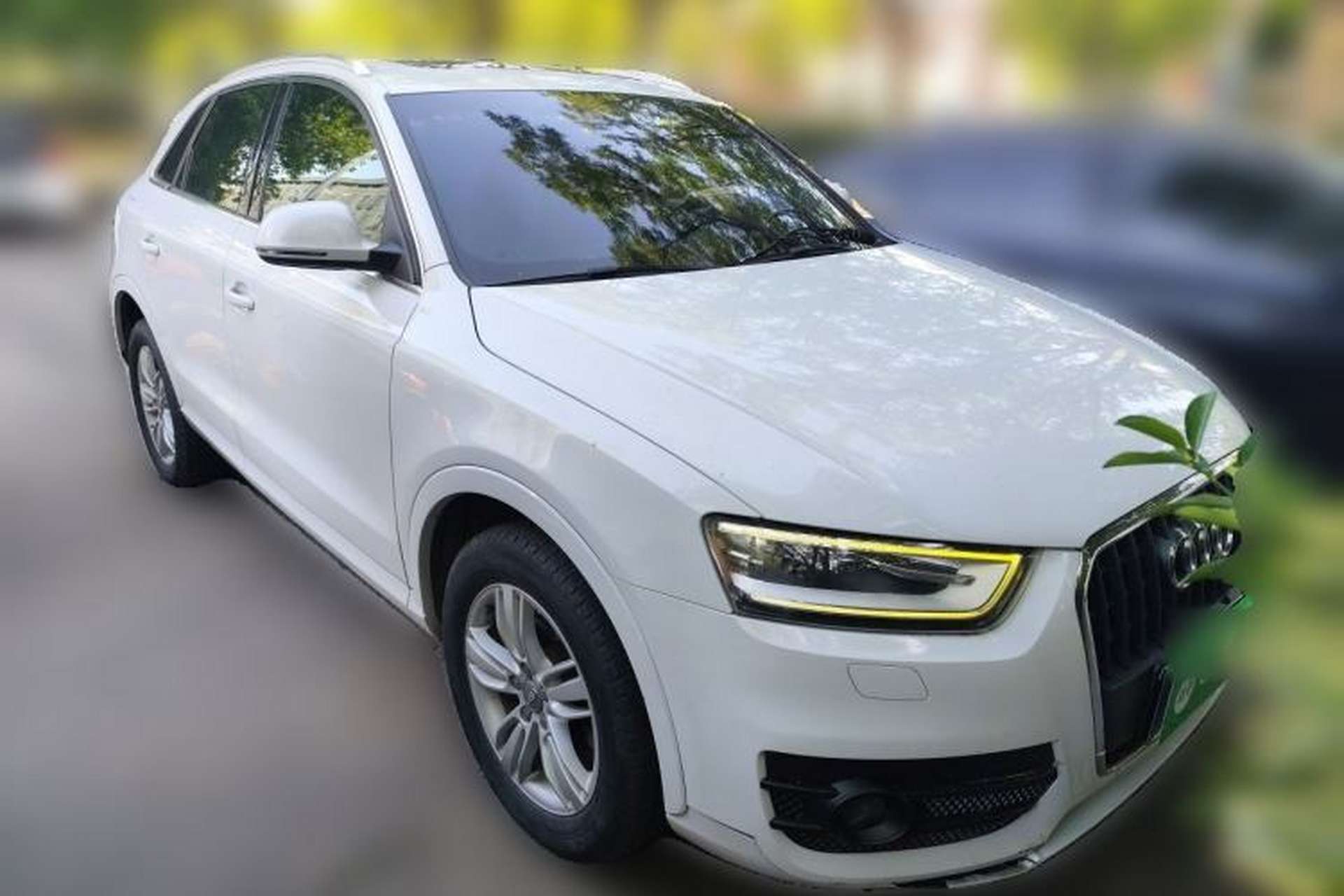 Used Audi Q3 2013 35 TFSI Comfort Model Front Right 45 Deg
