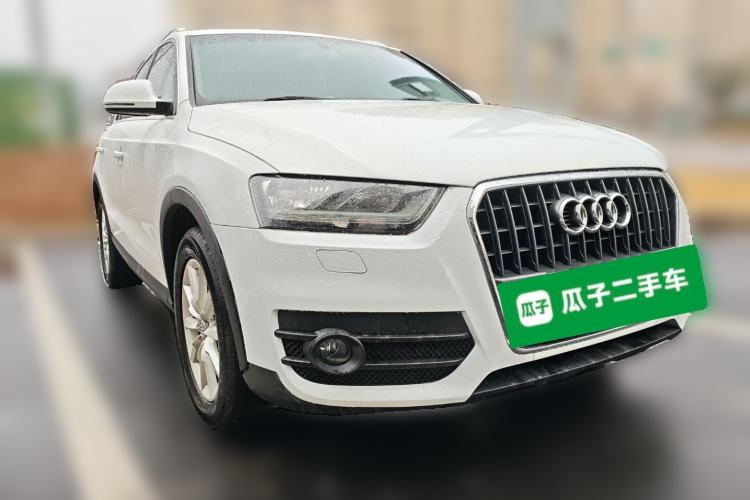 Used Audi Q3 2013 35 TFSI Ambition Edition Front Right 45 Deg