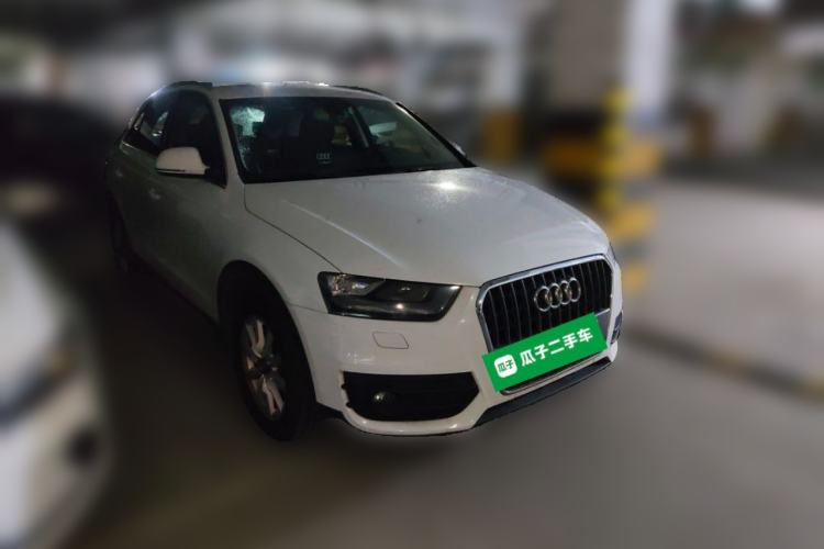 Used Audi Q3 2013 35 TFSI Ambition Edition Front Right 45 Deg