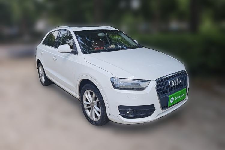 Used Audi Q3 2013 35 TFSI Ambition Edition Front Right 45 Deg